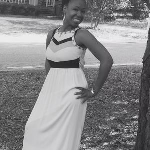 Meet your Posher, Stephanie
