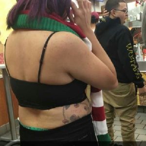 Meet your Posher, Julia