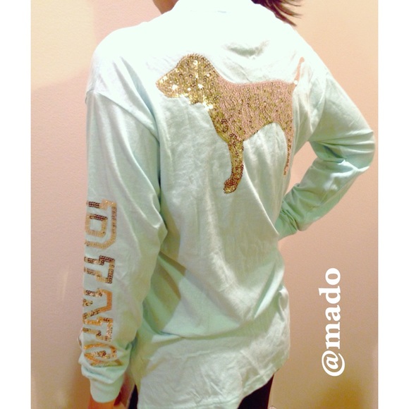 PINK Victoria's Secret Tops - PRICE FIRM ✔️ NWT Pink bling dog long sleeve tee