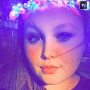 Meet your Posher, Makayla