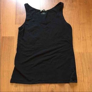 LOT 10 black tanks - only 1 pictured