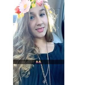 Meet your Posher, Nathaly