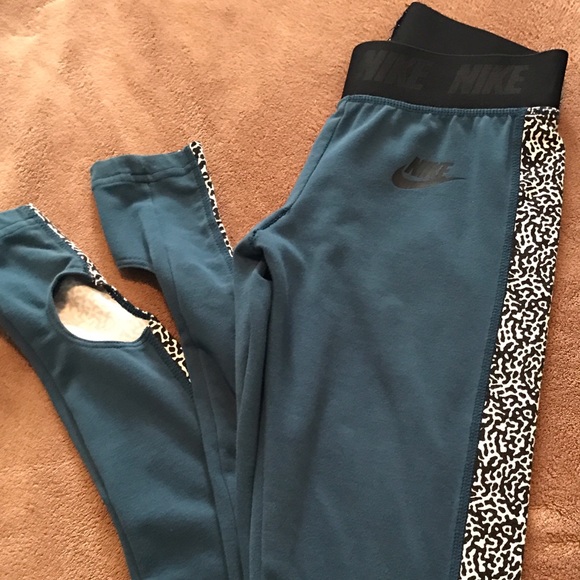 Nike workout leggings
