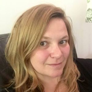 Meet your Posher, Becky