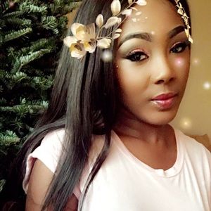 Meet your Posher, Destiny