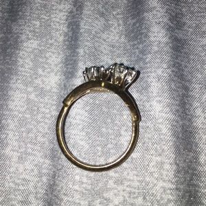 14k Gold, cz ring