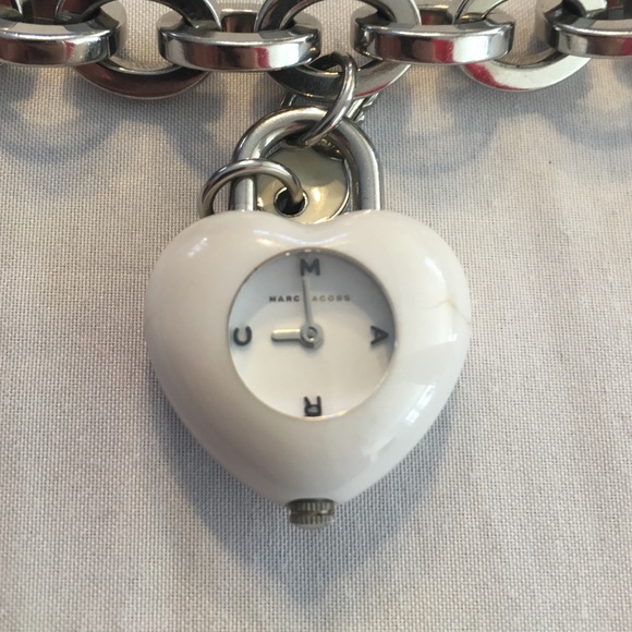 Marc by Marc Jacobs heart watch bracelet - Picture 2 of 3