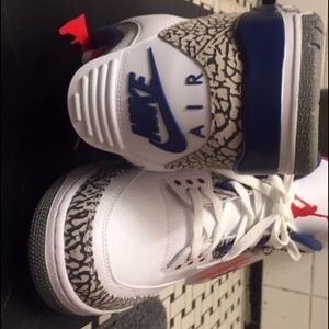 Jordan 3's true blues