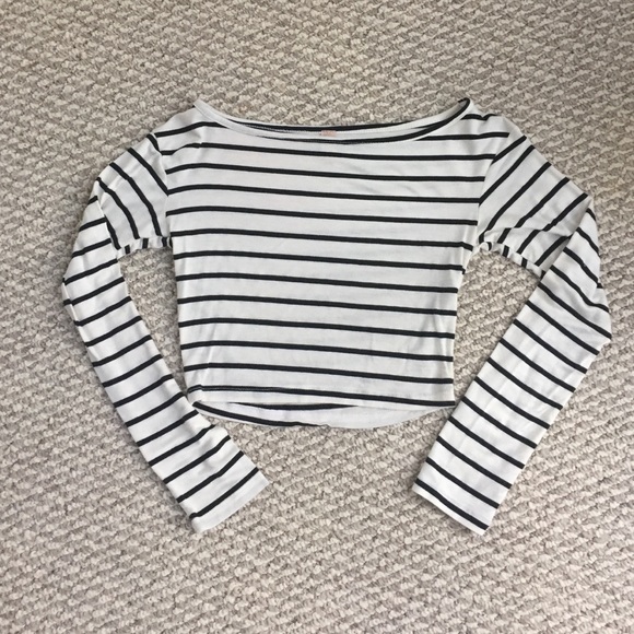 Crop Top long sleeve black and white