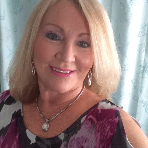 Meet your Posher, Joanne