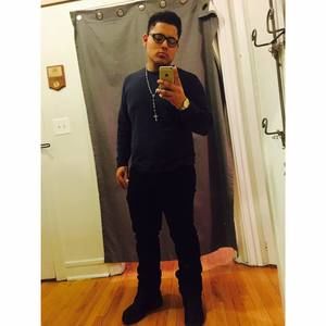 Meet your Posher, Alexis