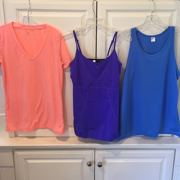 Gap Fit - women's assorted tops (3-pak)