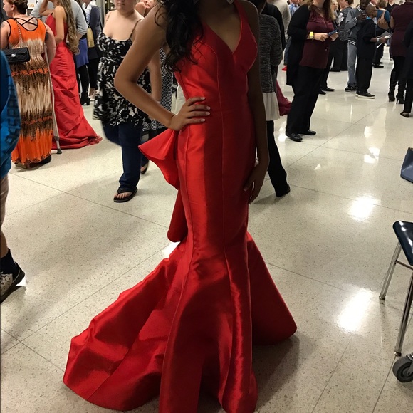 Red Sherri Hill dress Prom Dress - Picture 2 of 2