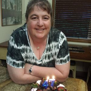 Meet your Posher, Debbie