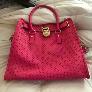 Micheal kors purse