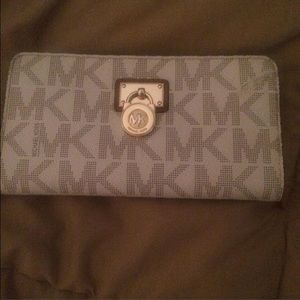 Michael Kors wallet
