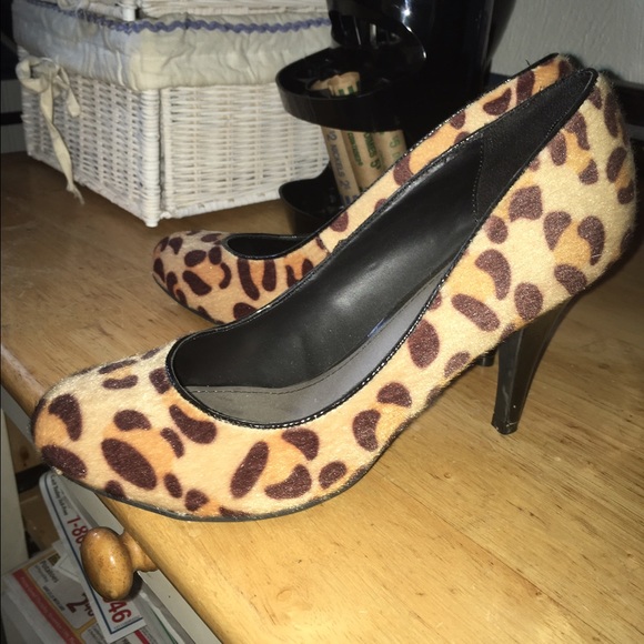 Leopard heels - Picture 2 of 4
