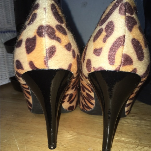 Leopard heels - Picture 3 of 4