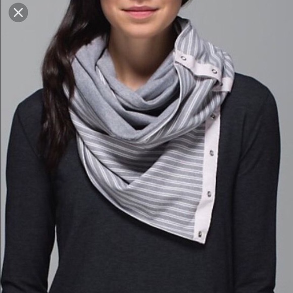 Lululemon vinyasa scarf