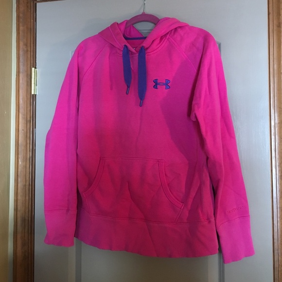 Pink Under Armour sweatshirt