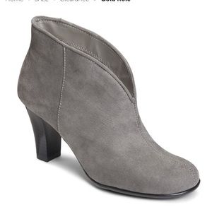 Aerosoles A2 Grey Ankle Bootie Women's 9.5 Wide