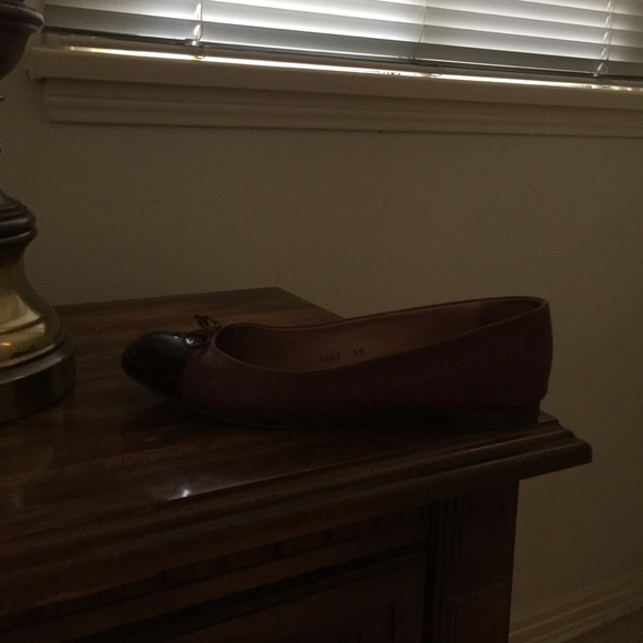 Shoes - Picture 3 of 3