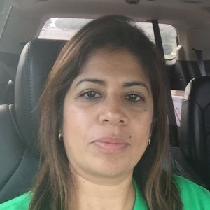 Meet your Posher, Beatriz