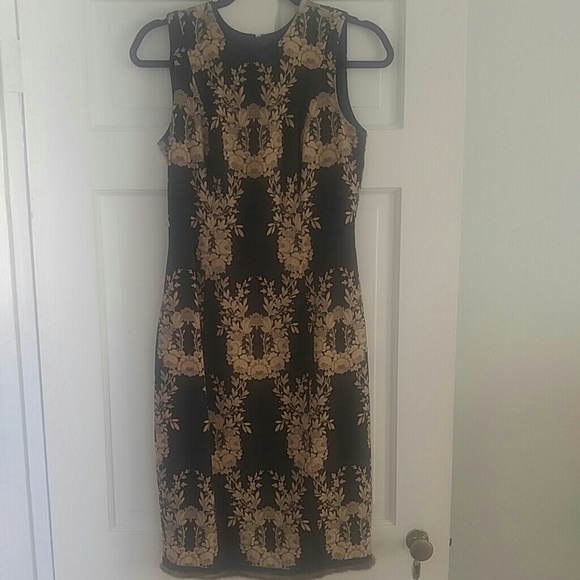 *Tracy Reese wool midi dress w/ fur trim