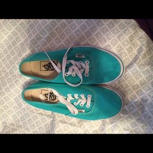 Never worn, Vans