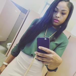 Meet your Posher, Jaquaya