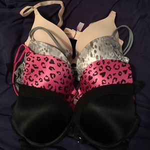 Lot of 4 bras