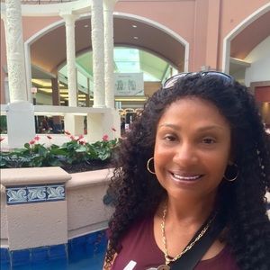 Meet your Posher, Joann