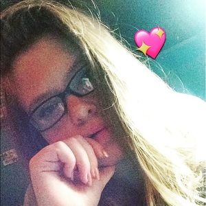 Meet your Posher, Julienna