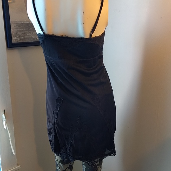 Hurley Dresses - Black Lace Slip LBD Hurley Dresses - Black Lace Slip LBD