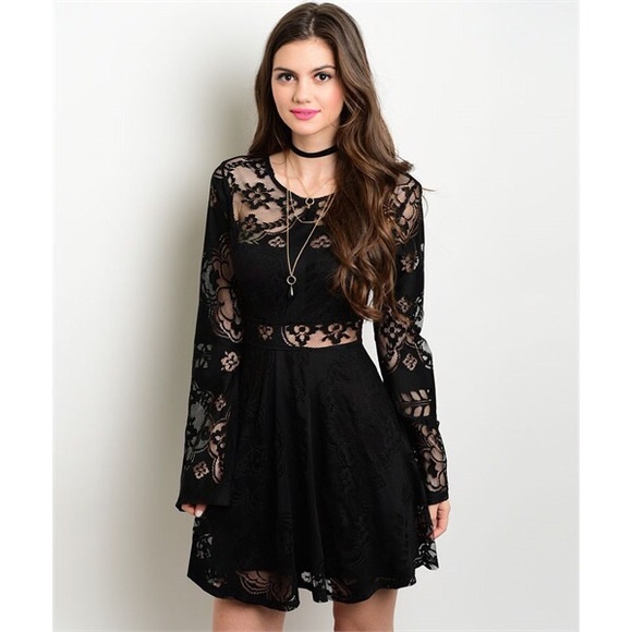 Dresses & Skirts - New black lace open back dress