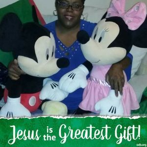 Meet your Posher, Deborah