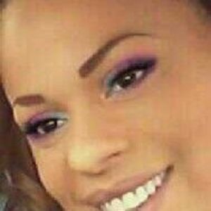 Meet your Posher, Ramona