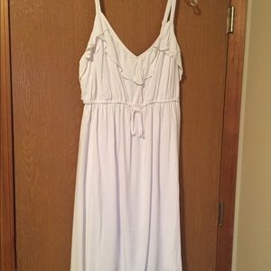 Sz 1 White Silky Torrid sundress.