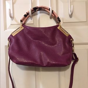 Medium handbag