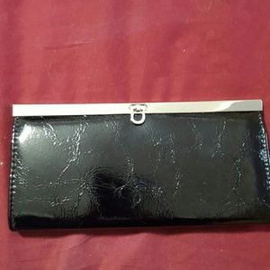 APT. 9 Wallet