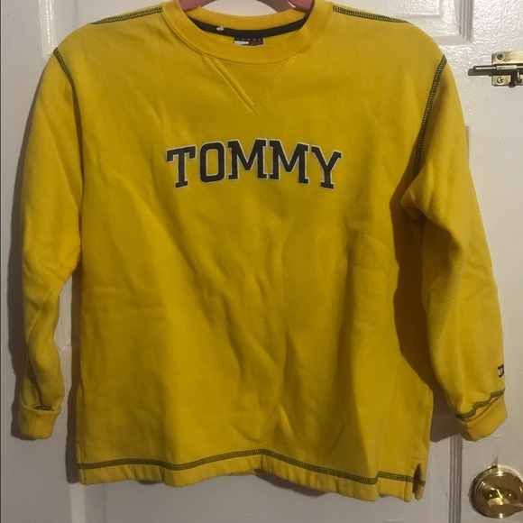 yellow vintage tommy hilfiger crewneck