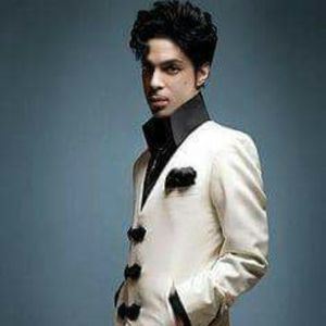 Meet your Posher, Yolanda