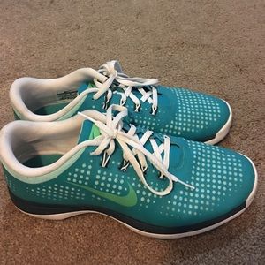 Nike golf shoes