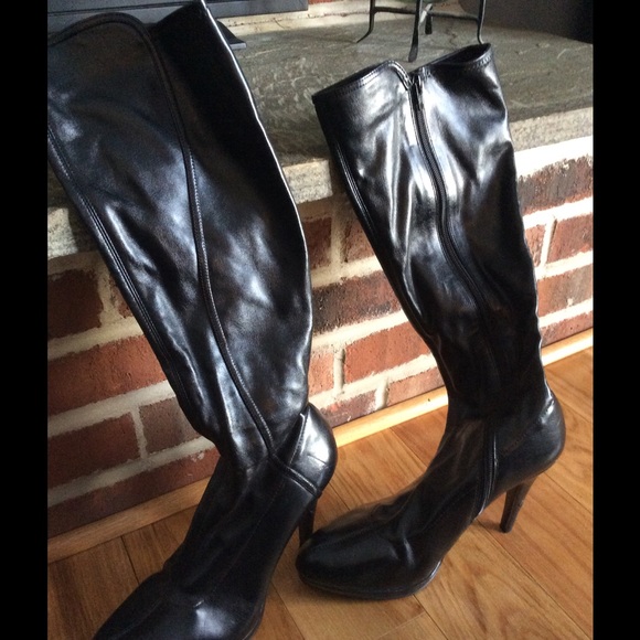 Nine West Leather boots