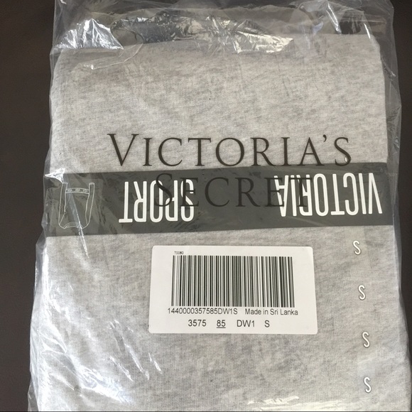 Cute Victoria Secret Sweatshirt with thumb holes. - Picture 4 of 4