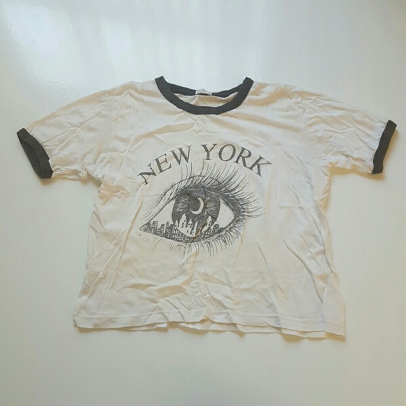 Brandy Melville Tops - Brandy Melville New York Eye Crop Top