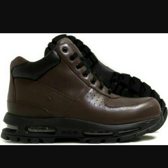 nike goadome size 11