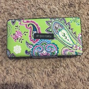 NWOT Ah Goo Baby Wipes Holder