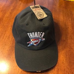 NWT men's fitted OKC Thunder hat size XL