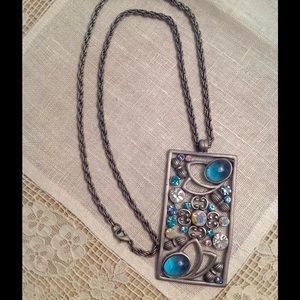 Vintage Necklace w Lg Rhinestone Pendant